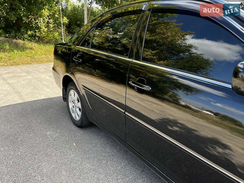 Седан Toyota Camry 2004 в Василькові