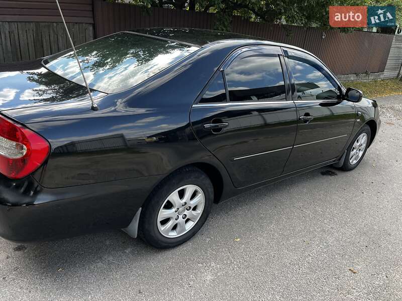Седан Toyota Camry 2004 в Василькові