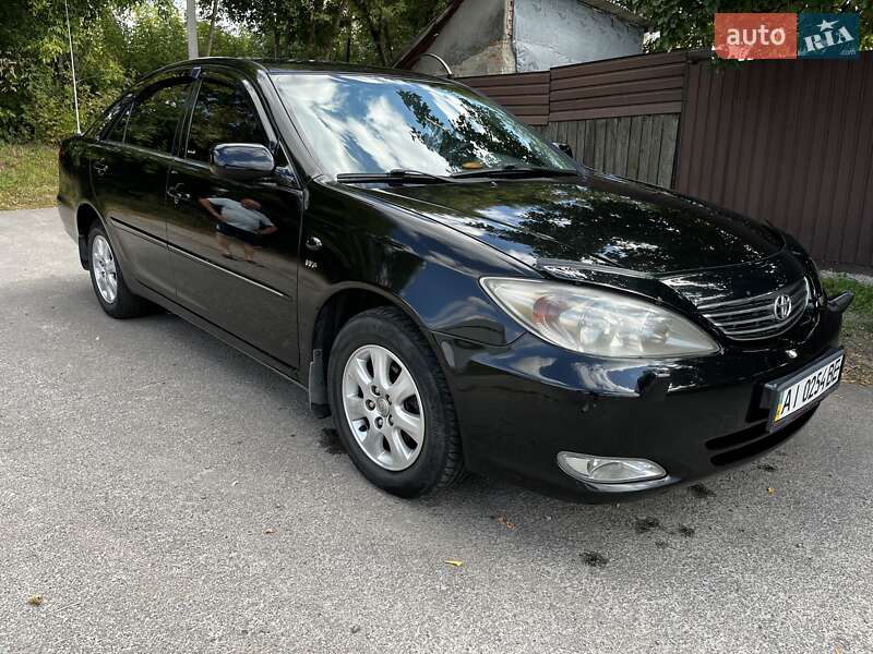 Седан Toyota Camry 2004 в Василькові