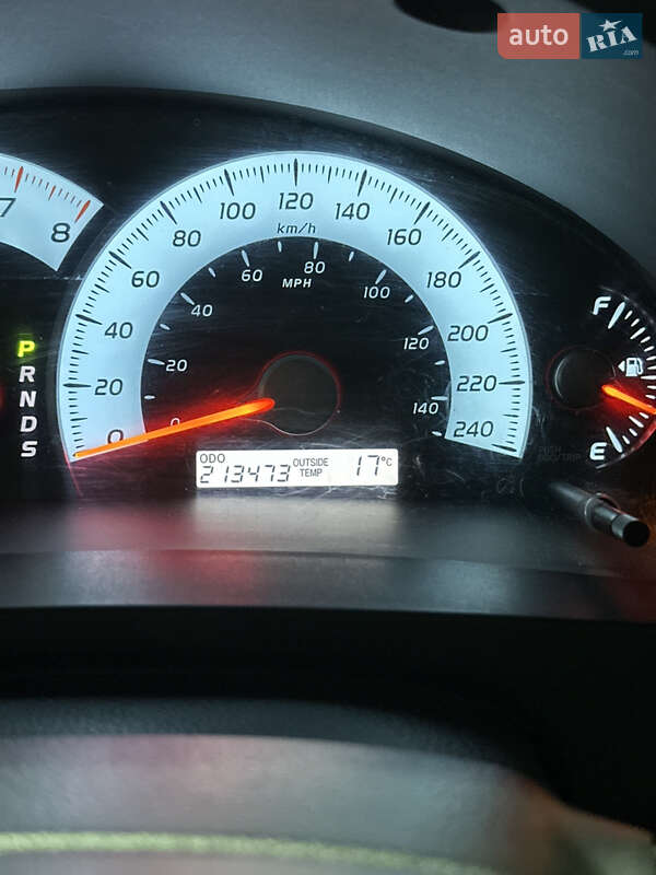 Седан Toyota Camry 2009 в Києві