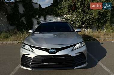 Седан Toyota Camry 2021 в Киеве
