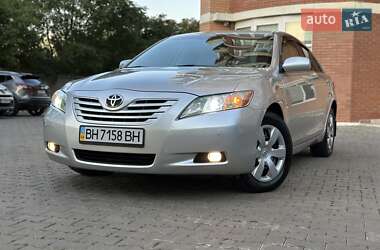 Седан Toyota Camry 2007 в Одессе