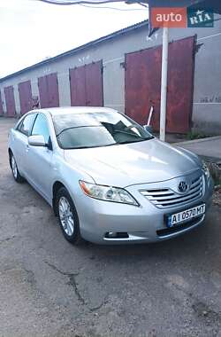 Седан Toyota Camry 2006 в Києві