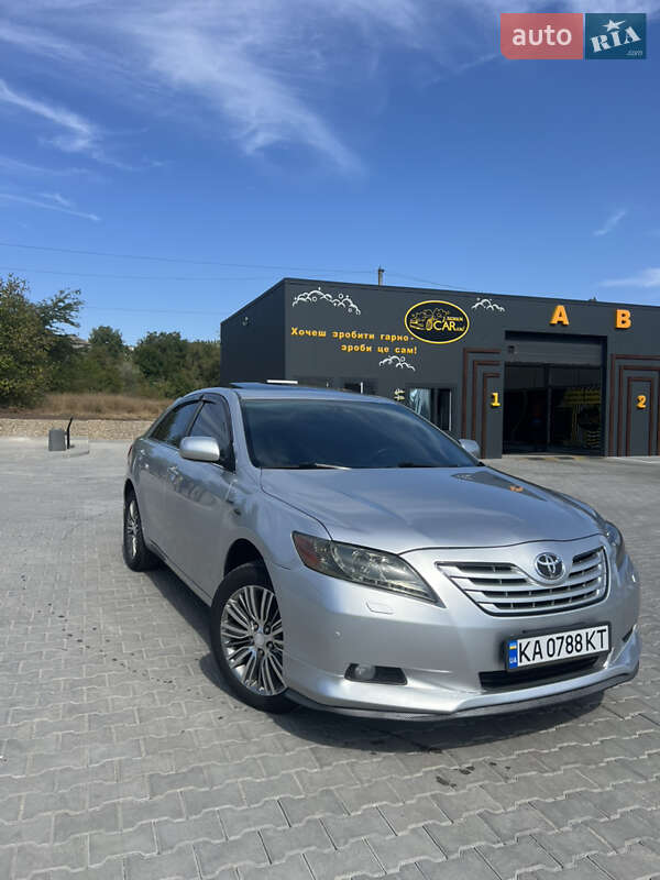 Toyota Camry 2006