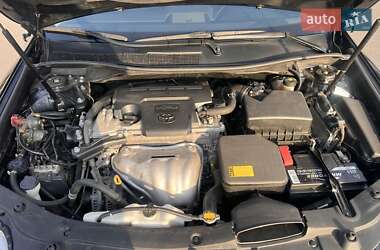 Седан Toyota Camry 2012 в 