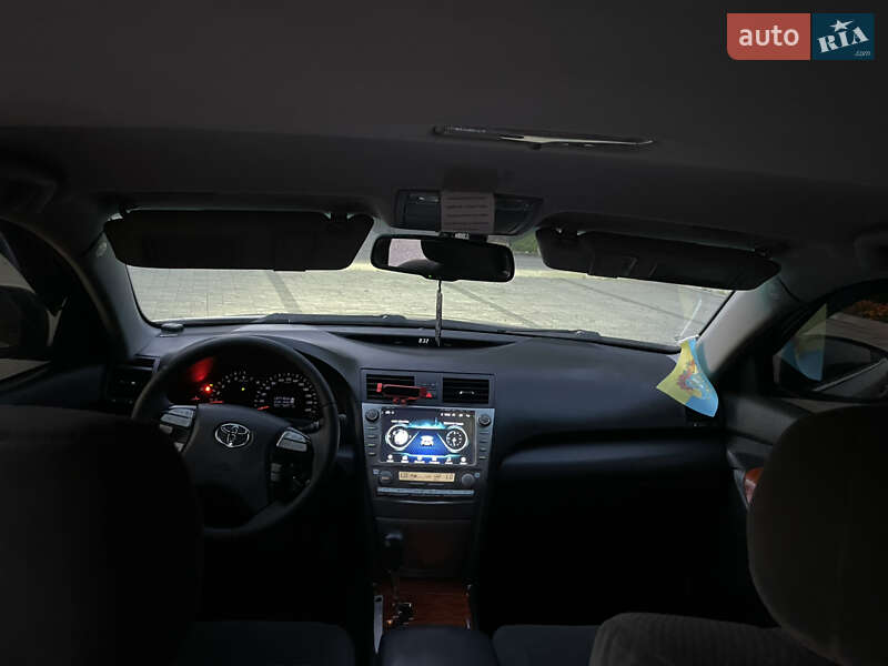 Седан Toyota Camry 2009 в Самборі