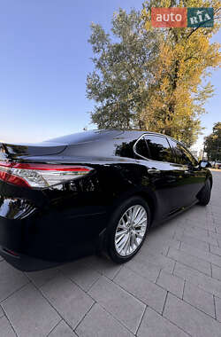Седан Toyota Camry 2018 в 