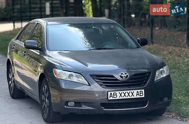 Седан Toyota Camry 2007 в Виннице