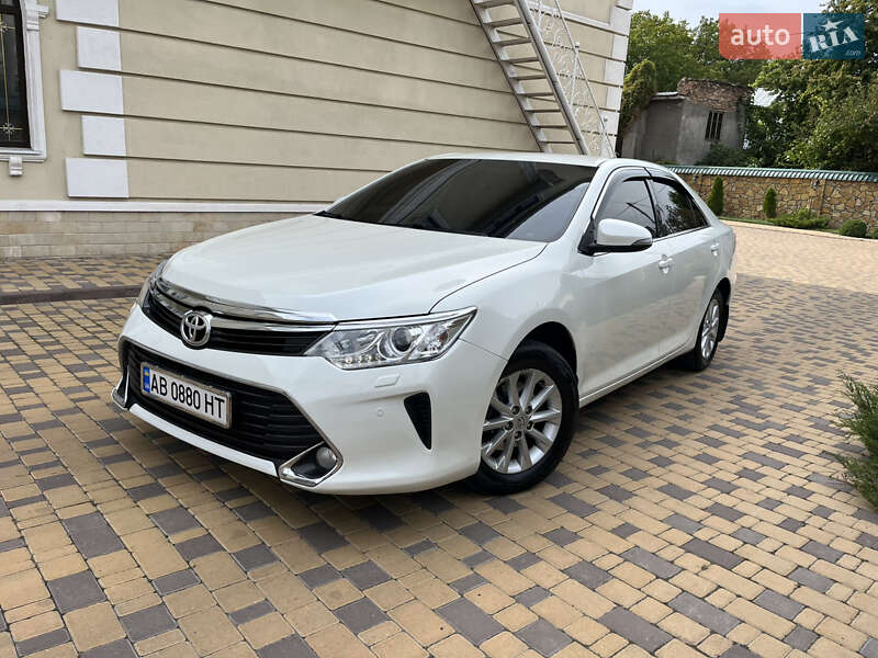 Toyota Camry 2017