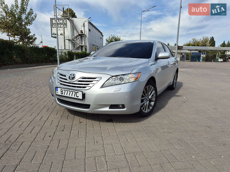 Toyota Camry 2007
