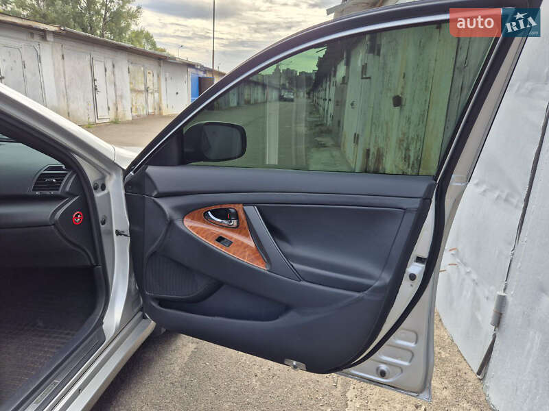 Седан Toyota Camry 2007 в Києві фото 14 Седан Toyota Camry 2007 в Києві