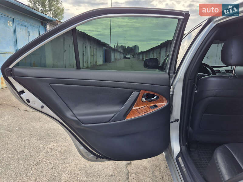 Седан Toyota Camry 2007 в Києві фото 23 Седан Toyota Camry 2007 в Києві