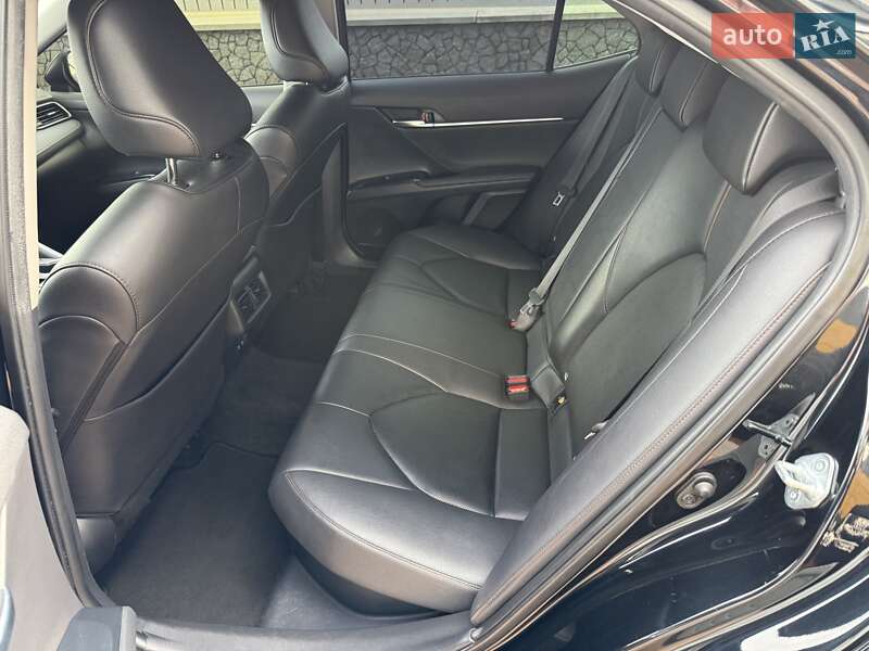 Седан Toyota Camry 2020 в Белой Церкви