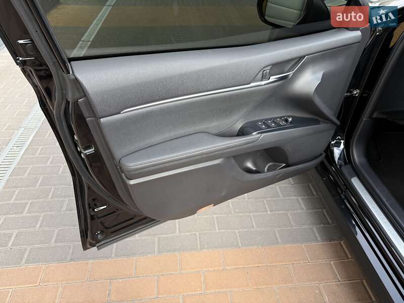 Седан Toyota Camry 2020 в Белой Церкви