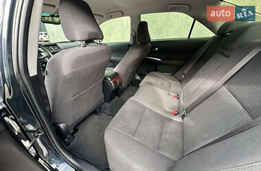 Седан Toyota Camry 2013 в 