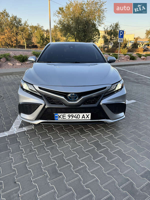 Седан Toyota Camry 2021 в Днепре фото 29 Седан Toyota Camry 2021 в Днепре