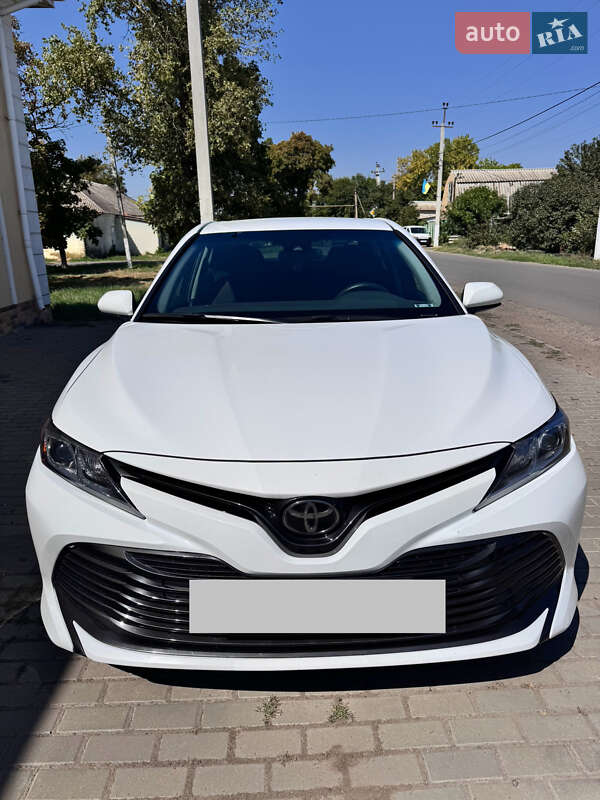 Toyota Camry 2018