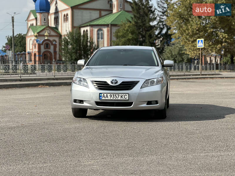 Седан Toyota Camry 2008 в Первомайську