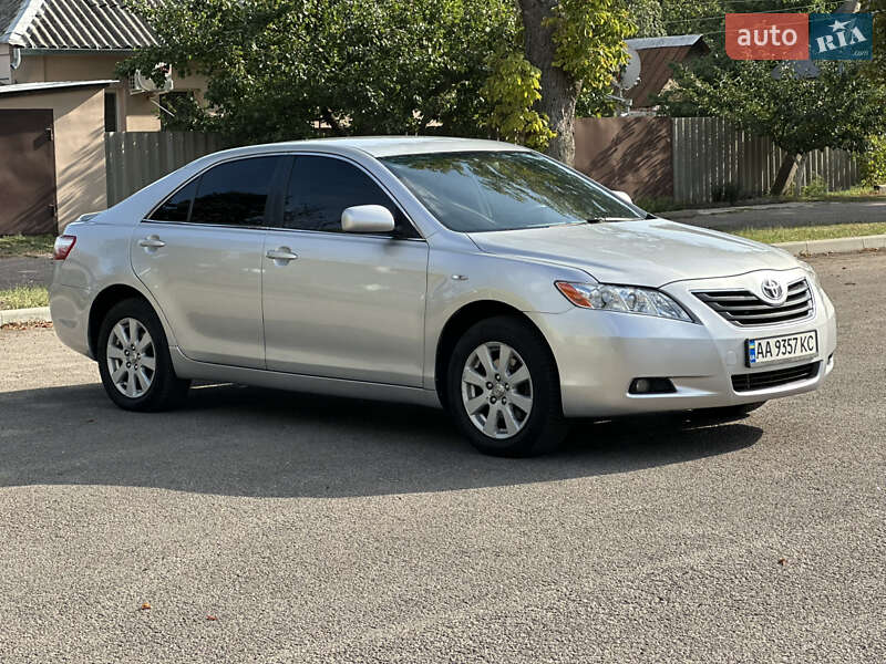 Седан Toyota Camry 2008 в Первомайську
