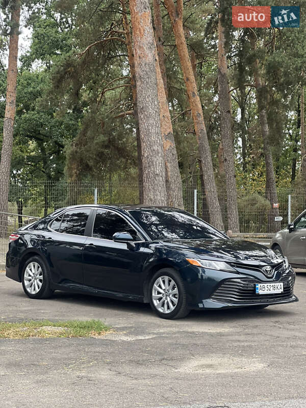 Седан Toyota Camry 2018 в Киеве фото 8 Седан Toyota Camry 2018 в Киеве