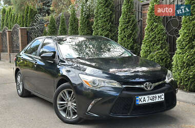 Седан Toyota Camry 2014 в Прилуках