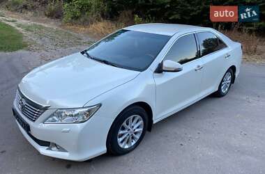 Седан Toyota Camry 2012 в Виннице
