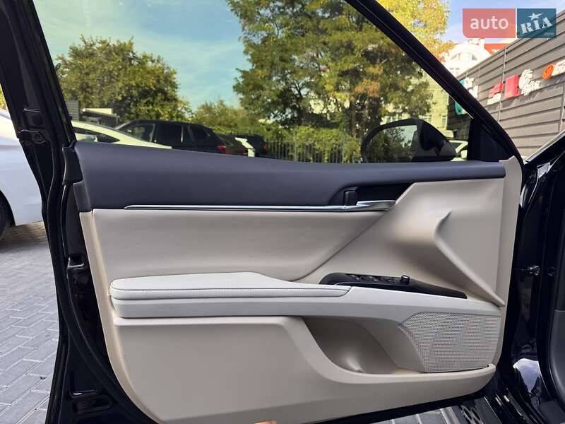 Седан Toyota Camry 2020 в Одесі