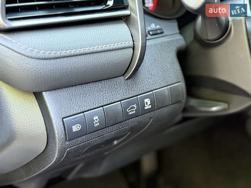 Седан Toyota Camry 2022 в Броварах фото 20 Седан Toyota Camry 2022 в Броварах