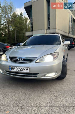 Седан Toyota Camry 2003 в Одессе