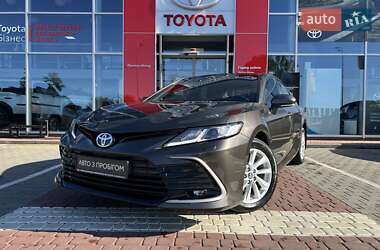 Седан Toyota Camry 2024 в Виннице