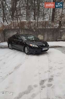 Седан Toyota Camry 2007 в Киеве