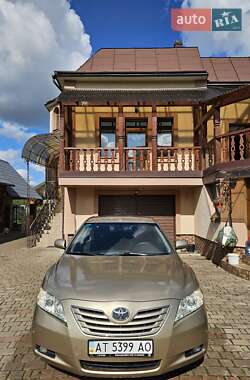 Седан Toyota Camry 2008 в Івано-Франківську