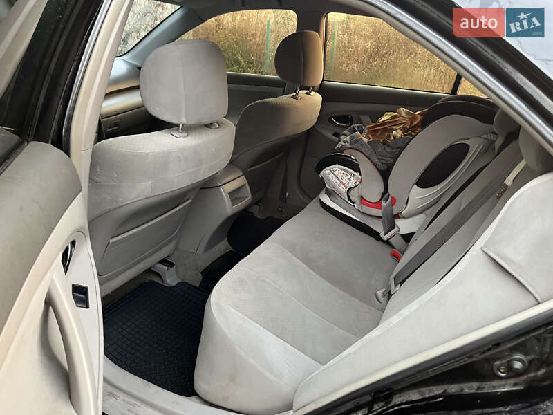 Седан Toyota Camry 2007 в Виннице