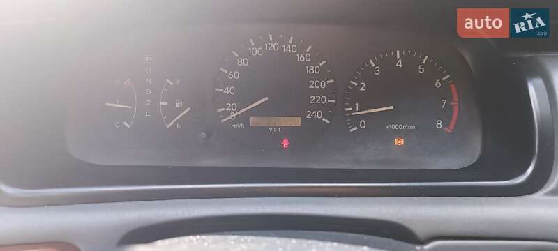Седан Toyota Camry 1997 в Киеве