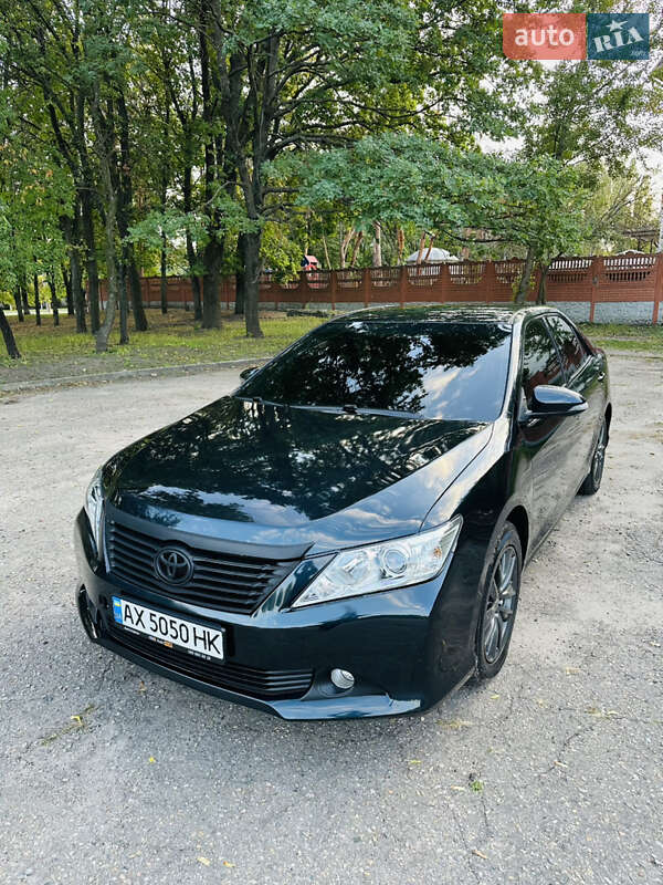 Toyota Camry 2011