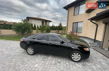 Седан Toyota Camry 2006 в Ірпені