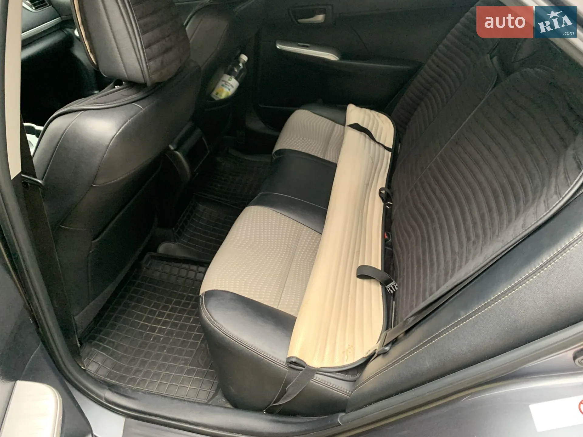 2012 Toyota Camry - мініатюра 8