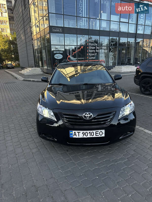 Toyota Camry 2008