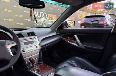 Седан Toyota Camry 2007 в 