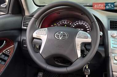 Седан Toyota Camry 2007 в 
