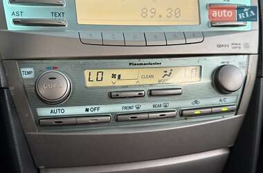 Седан Toyota Camry 2007 в 
