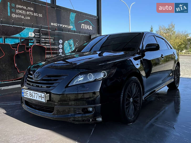 Седан Toyota Camry 2008 в Южноукраїнську