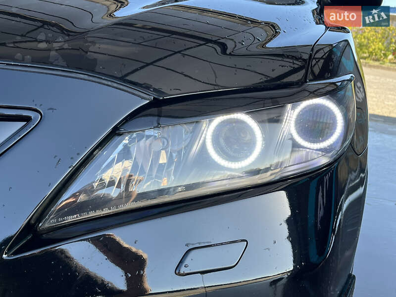 Седан Toyota Camry 2008 в Южноукраїнську