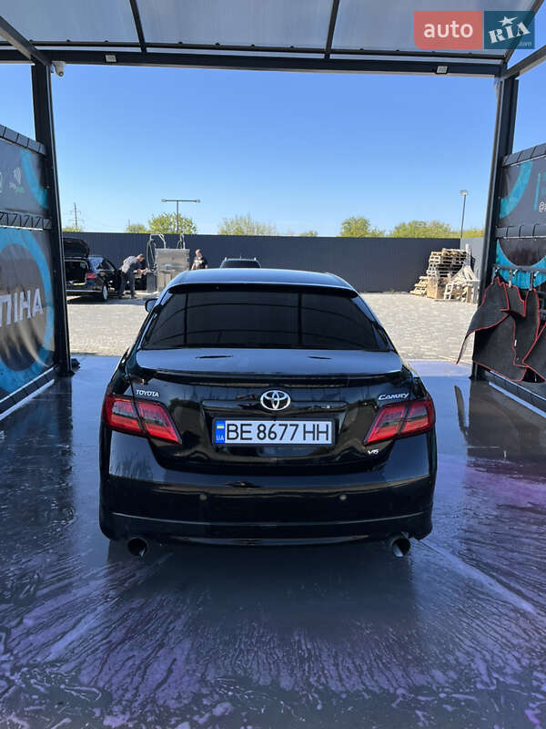 Седан Toyota Camry 2008 в Южноукраїнську