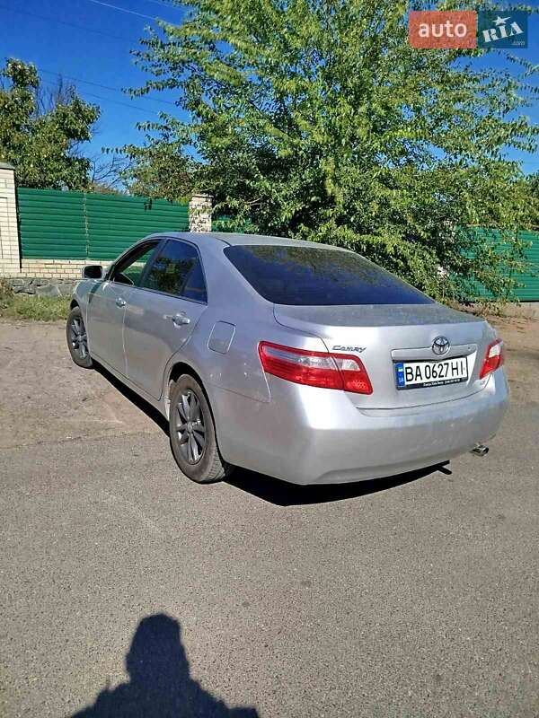 Седан Toyota Camry 2008 в Голованівську