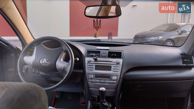 Седан Toyota Camry 2008 в Балті