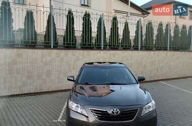 Седан Toyota Camry 2008 в Балте