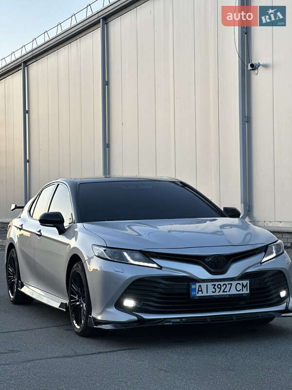 Toyota Camry 2018