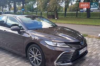 Седан Toyota Camry 2021 в Киеве