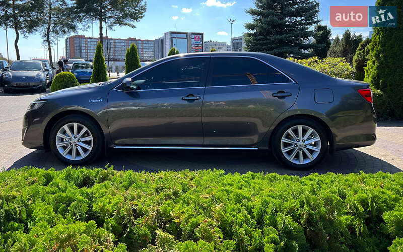 Седан Toyota Camry 2013 в Львове фото 4 Седан Toyota Camry 2013 в Львове